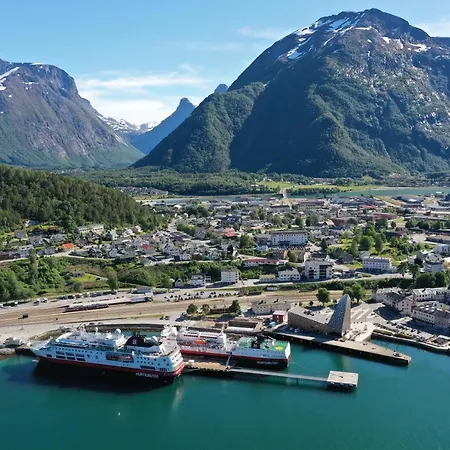 Sentrum No1 * Åndalsnes